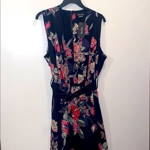 Sleeveless Misty floral City Chic dress